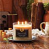 נר ריחני Village Candle Bergamot & Amber - סדרת Gentlemen’s Collection